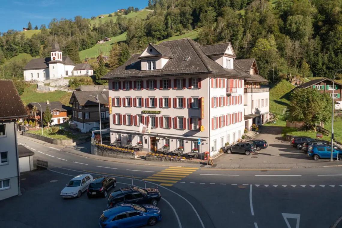 Hotel Alpina Unterschächen Extérieur photo